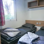 Parque de Campismo Sevservices à La Réserve Gastes