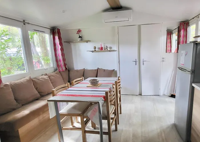 캠프장 Sevservices A La Reserve Gastes